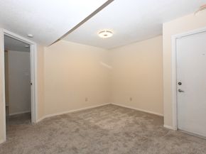 3085 Walnut Bend Lane 12, Houston TX 77042