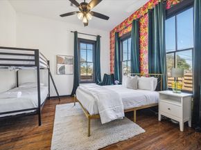 1920 Fulton Street, Houston TX 77009