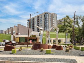 1920 Fulton Street, Houston TX 77009