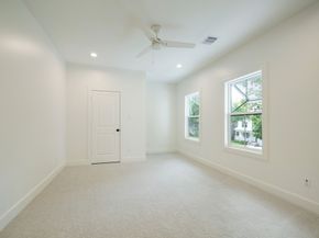 1510 Chantilly Lane, Houston TX 77018