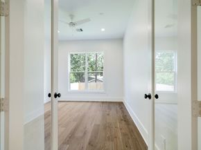 1510 Chantilly Lane, Houston TX 77018