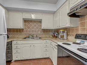 5050 Ambassador Way 120, Houston TX 77056