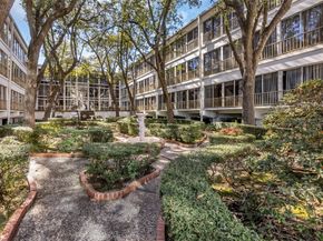 5050 Ambassador Way 120, Houston TX 77056