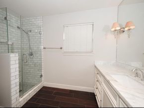 9535 Meadowbriar Lane, Houston TX 77063