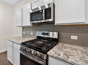 9113 Highland Northern Way, Houston TX 77088