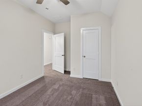 9113 Highland Northern Way, Houston TX 77088