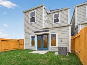 9113 Highland Northern Way, Houston TX 77088