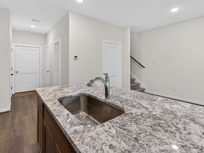 9113 Highland Northern Way, Houston TX 77088