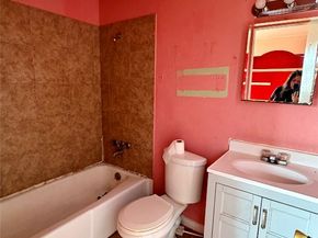 919 Grand Oaks Drive, Houston TX 77015