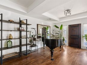 4522 Randwick Drive, Houston TX 77092