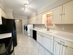 806 Wax Myrtle Lane, Houston TX 77079