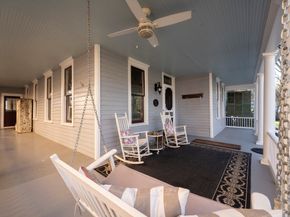 1646 Harvard Street, Houston TX 77008