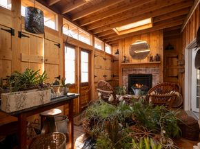 1646 Harvard Street, Houston TX 77008