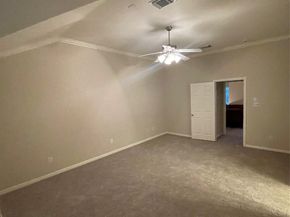 1040 La Rue Street, Houston TX 77019