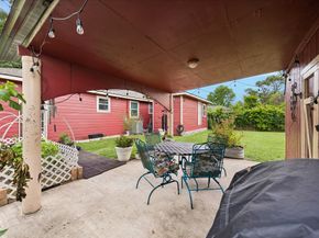 5015 Caplin Street, Houston TX 77026