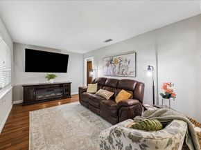 5015 Caplin Street, Houston TX 77026