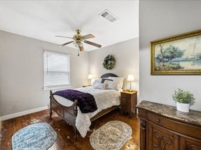 5015 Caplin Street, Houston TX 77026