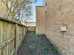 7505 Brompton Street, Houston TX 77025