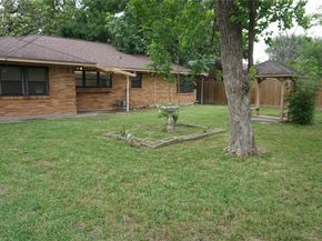 2211 Hialeah Drive, Houston TX 77018