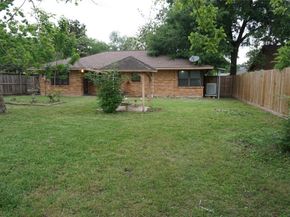2211 Hialeah Drive, Houston TX 77018