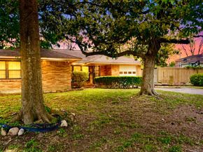 2211 Hialeah Drive, Houston TX 77018
