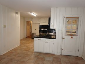 2211 Hialeah Drive, Houston TX 77018