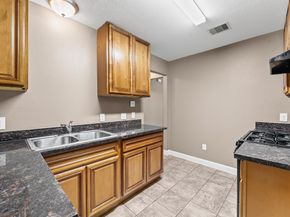 5107 Gren Street, Houston TX 77021