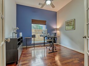 11 N French Oaks Circle, The Woodlands TX 77382