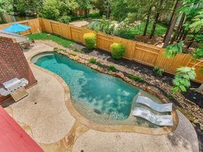 11 N French Oaks Circle, The Woodlands TX 77382