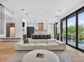 6143 Hurst Street, Houston TX 77008