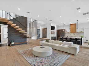 6143 Hurst Street, Houston TX 77008