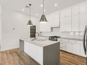 1216 Wycliffe Drive, Houston TX 77043