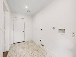 9522 Winsome Lane, Houston TX 77063