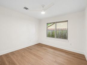 9522 Winsome Lane, Houston TX 77063