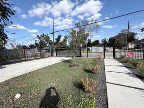 4501 Hirsch Road, Houston TX 77026