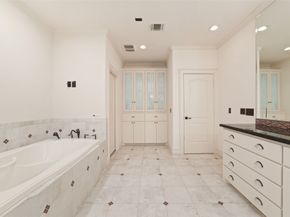4102 Gramercy Street, Houston TX 77025