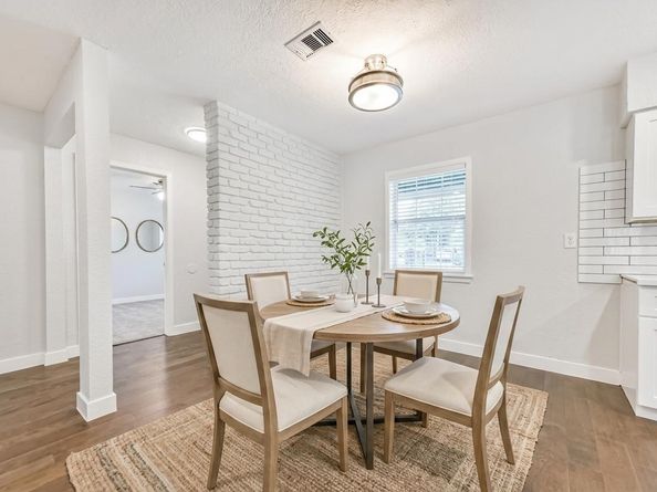 10202 Elmhurst Street, Houston TX 77075