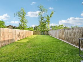 210 Garrotsville Street, Houston TX 77022