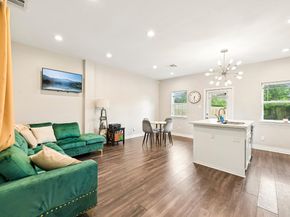 210 Garrotsville Street, Houston TX 77022