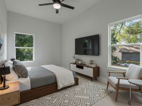1216 Johnston Street A/B, Houston TX 77022