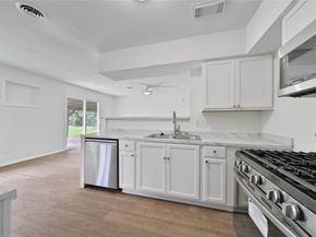 5703 Oakham Street, Houston TX 77085