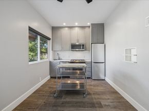 1919 Missouri Street, Houston TX 77019