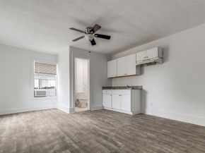 812 Maltby Street 6, Houston TX 77011