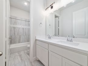 12019 Royal Oaks Run Drive Drive, Houston TX 77082