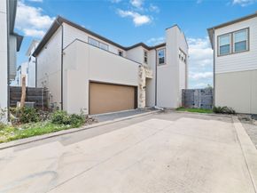 12019 Royal Oaks Run Drive Drive, Houston TX 77082