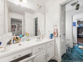 4206 Wiley Road, Houston TX 77093