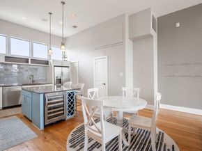 1310 W Dallas Street, Houston TX 77019