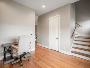 1310 W Dallas Street, Houston TX 77019