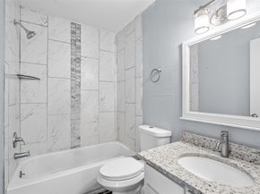 6239 Ludington Drive 22928, Houston TX 77035