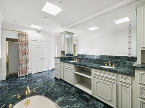 200 Westmoreland Street, Houston TX 77006